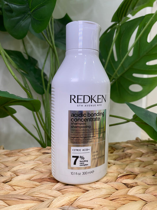 Redken Acidic Bonding Concentrate Shampoo